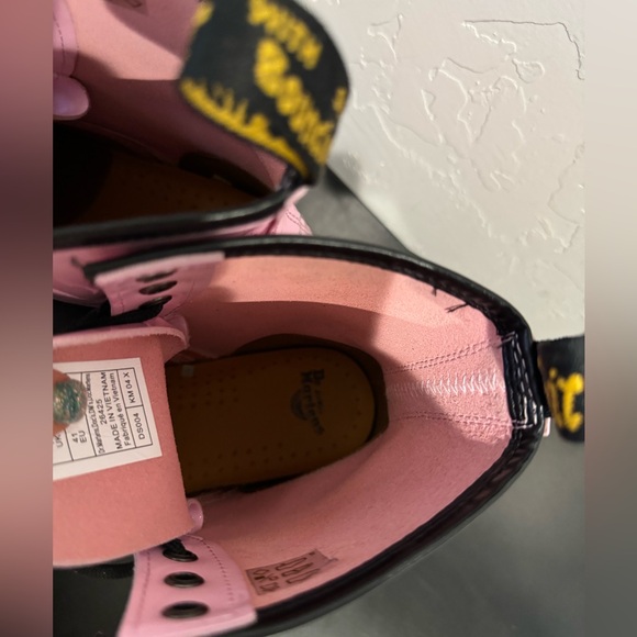 Dr Martens Lace Up Boots 1460 Pale Pink LUCIDO+PATENT LAMPER LEATHER SZ 10 - Picture 14 of 15